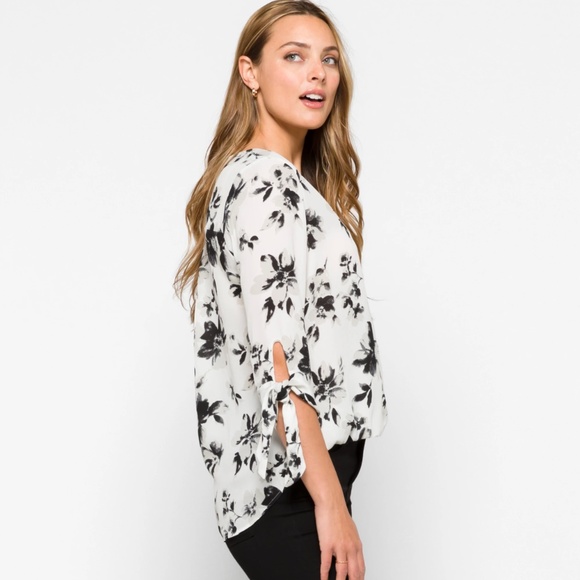 WEST KEI - Allan Surplice Tie Sleeve High-Low Blouse (Stitch Fix) - Picture 2 of 5